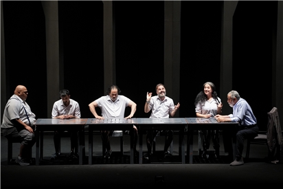 أيام الشارقة المسرحية "35"