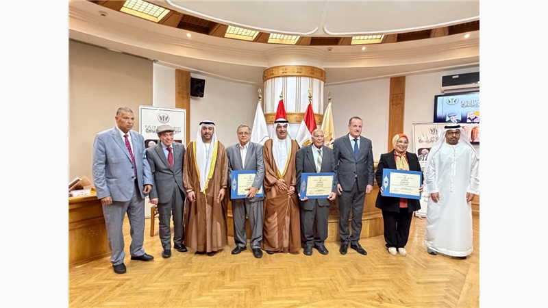 الشارقة تكرّم 4 أدباء مصريين في القاهرة