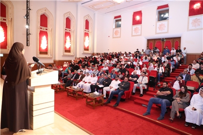 قصائد على إيقاعات التأمل والحياة في بيت الشعر
