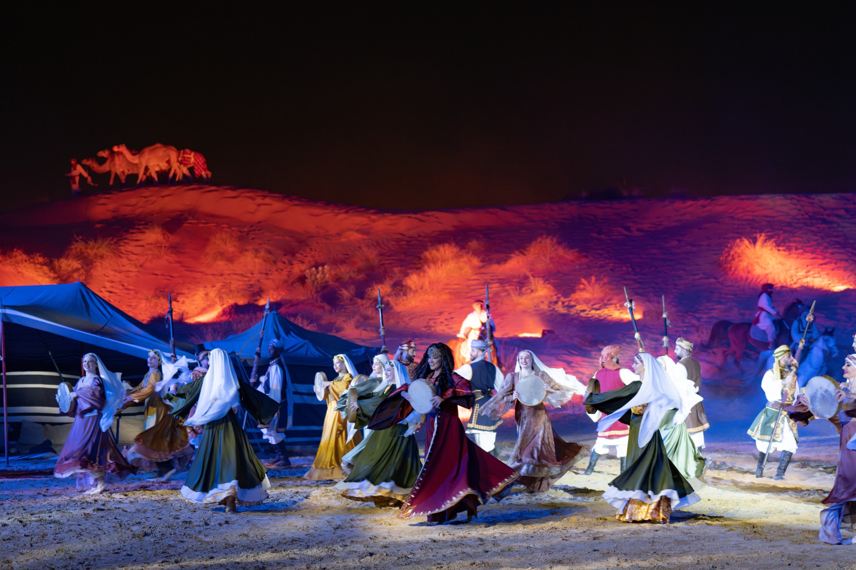 مهرجان الشارقة للمسرح الصحراوي